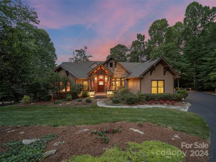 108 Bobby Jones Drive