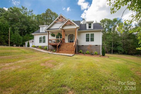 Previously sold for $520,000