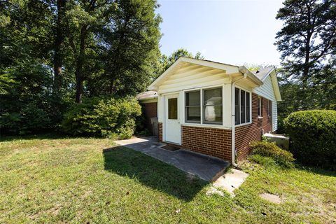 Homes in Sunset Park, Charlotte