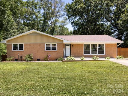 805 Normandy View Street sold home in Normandy, Gastonia, NC