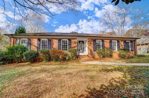 318 Lansdowne Road