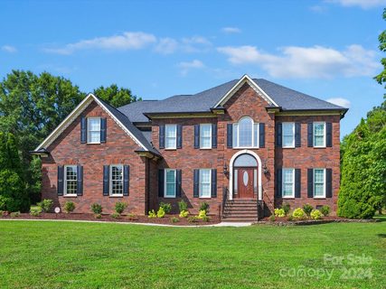 8320 Knights Court sold home in Camelot, Harrisburg, NC