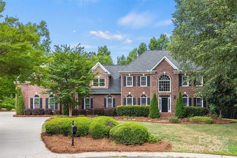 2915 Sliding Rock Trail sold home in Eppington South, Fort Mill, SC