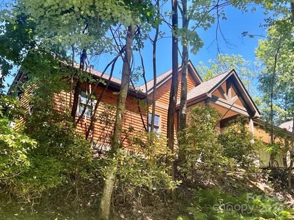 145 Udoque Court