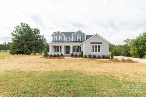 Previously sold for $678,000