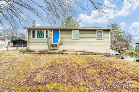Previously sold for $304,000