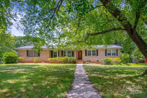2259 Helen Drive