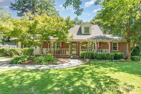 109 Larch Road sold home in Westcliffe, Salisbury, NC