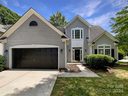 9100 Whittel Place sold home in Charlotte, SC