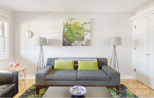 Previously sold for $330,000