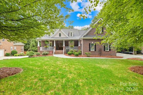 5211 Shannamara Drive