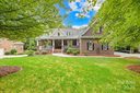 5211 Shannamara Drive sold home in Matthews, SC