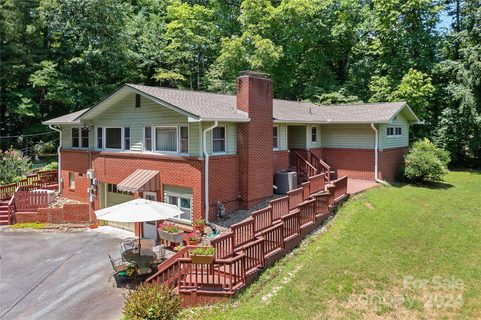 249 Ewart Drive sold home in Hebron Terrace, Hendersonville, NC