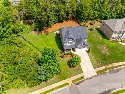 1713 Williamsburg Drive sold home in Stoneridge Lakes, Rock Hill, SC