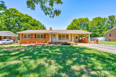 1547 Hilltop Drive sold home in Eastway Heights, Shelby, NC