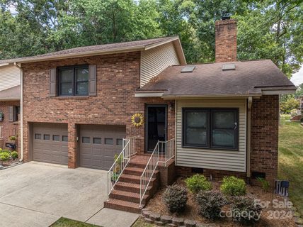 510 6th Street Circle
