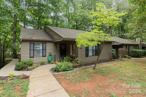 366 Tall Oaks Trail