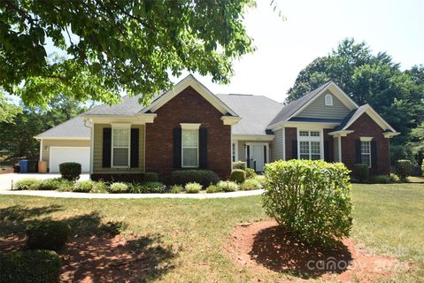 6929 Plough Drive sold home in Windermere, Charlotte, NC