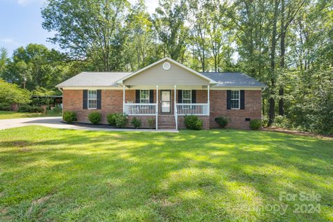 127 Roberts Avenue sold home in Poplar Acres, York, SC