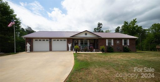 105 Top Flite Drive sold home in Augusta Greens, Statesville, NC