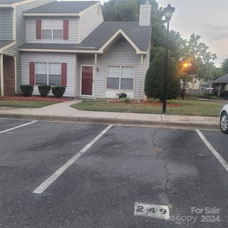3841 Mosscroft Lane sold townhome in Heathrow on Harris, Charlotte, NC