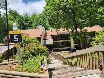 407 Overlook Road sold condo in Hilltop, Sapphire, NC