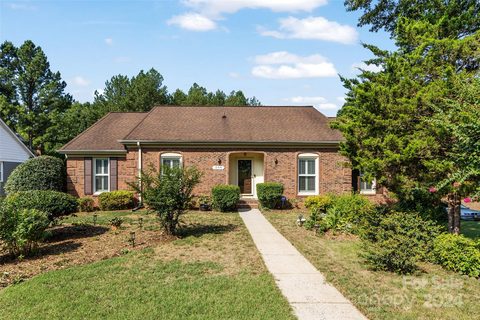 200 Wainsley Place