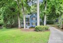 6933 Loretta Place sold home in Charlotte, SC