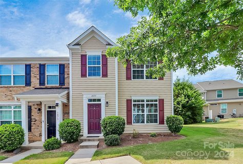 1877 Aston Mill Place sold townhome in The Mews at Laurel Valley, Charlotte, NC