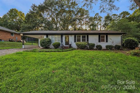 221 Johnston Drive sold home in Woodland Park, Belmont, NC