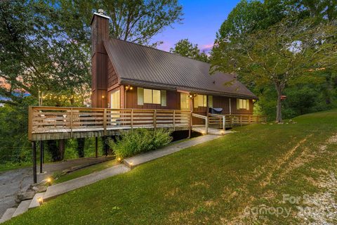 193 Shadow Lane sold home in Skyview Estates, Waynesville, NC