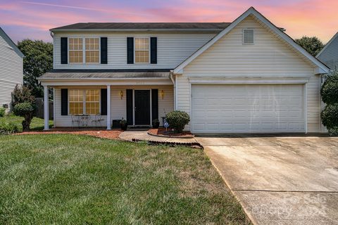 9720 Avensong Crossing Drive sold home in Avensong, Charlotte, NC