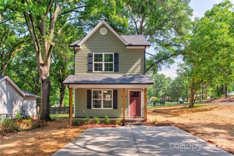 Previously sold for $295,000