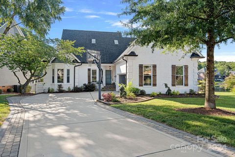 Previously sold for $2,040,000