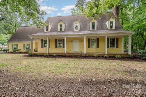 2747 Rolling Hills Drive sold home in Rolling Hills Estates, Monroe, NC