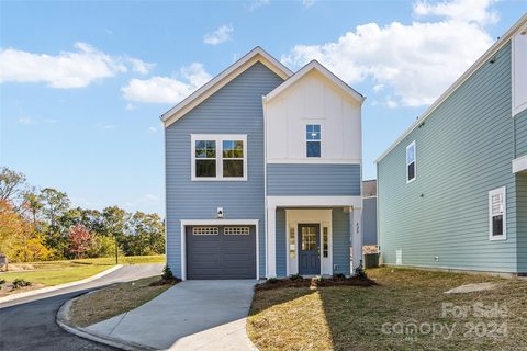 428 Kingsway Circle