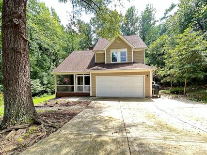 404 Glenora Drive