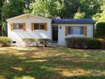 3832 Lake Road