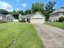 6614 Flat Creek Drive sold home in Charlotte, SC