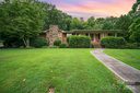 323 Random Drive sold home in New London, SC