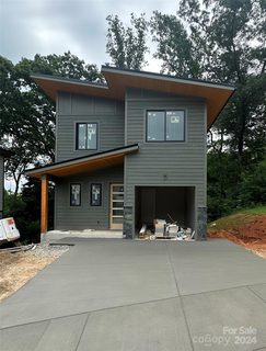 215 Torch Light Way 6 sold home in Asheville West, Asheville, NC