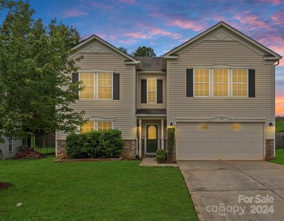 1119 Rainier Lane