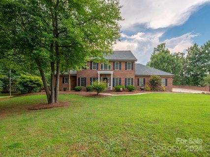 6030 Israel Drive sold home in Heinrich Russena Estates, Concord, NC