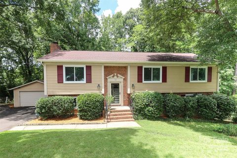 100 Condover Place sold home in Olde Heritage, Charlotte, NC