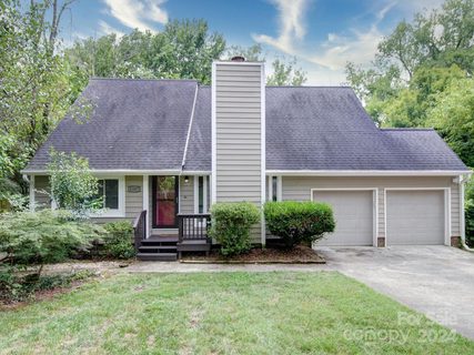 11837 Carmel Lakes Drive sold home in Carmel Ridge, Charlotte, NC