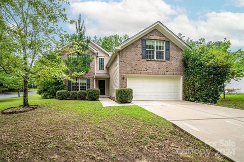 7272 Cascading Pines Drive sold home in Meadowview, Fort Mill, SC