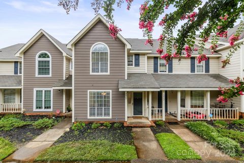 5924 Amity Springs Drive sold condo in Glenhaven at Firethorne, Charlotte, NC