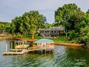 304 Lakeshore Drive sold home in Mooresville, SC