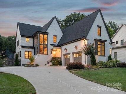 1111 Rosewood Circle