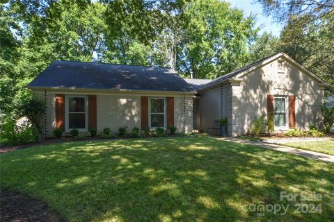 4426 Woods End Lane sold home in Downs Grant, Charlotte, NC
